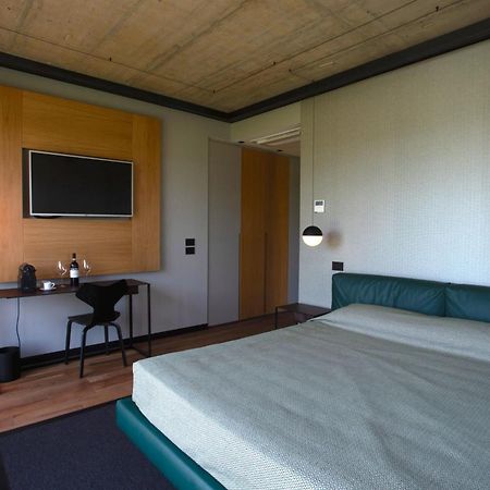 Ca' Del Profeta Ristorante & Relais Hotel Montegrosso d'Asti ห้อง รูปภาพ