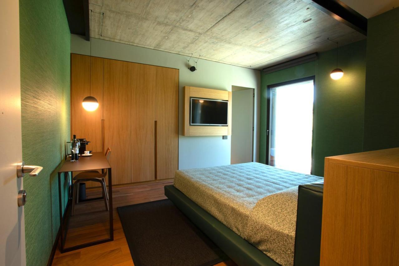 Ca' Del Profeta Ristorante & Relais Hotel Montegrosso d'Asti ห้อง รูปภาพ
