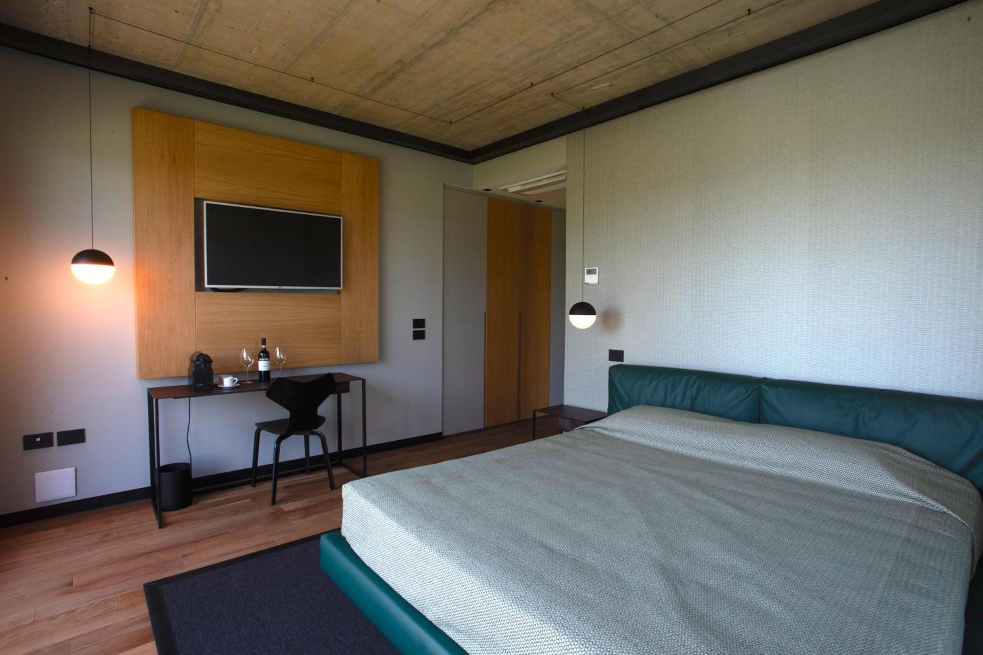 Ca' Del Profeta Ristorante & Relais Hotel Montegrosso d'Asti ห้อง รูปภาพ